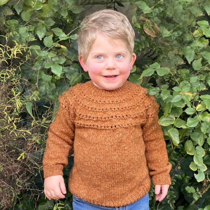 Clase con Patrón Sweater y Cardigan Orugas | Infantil