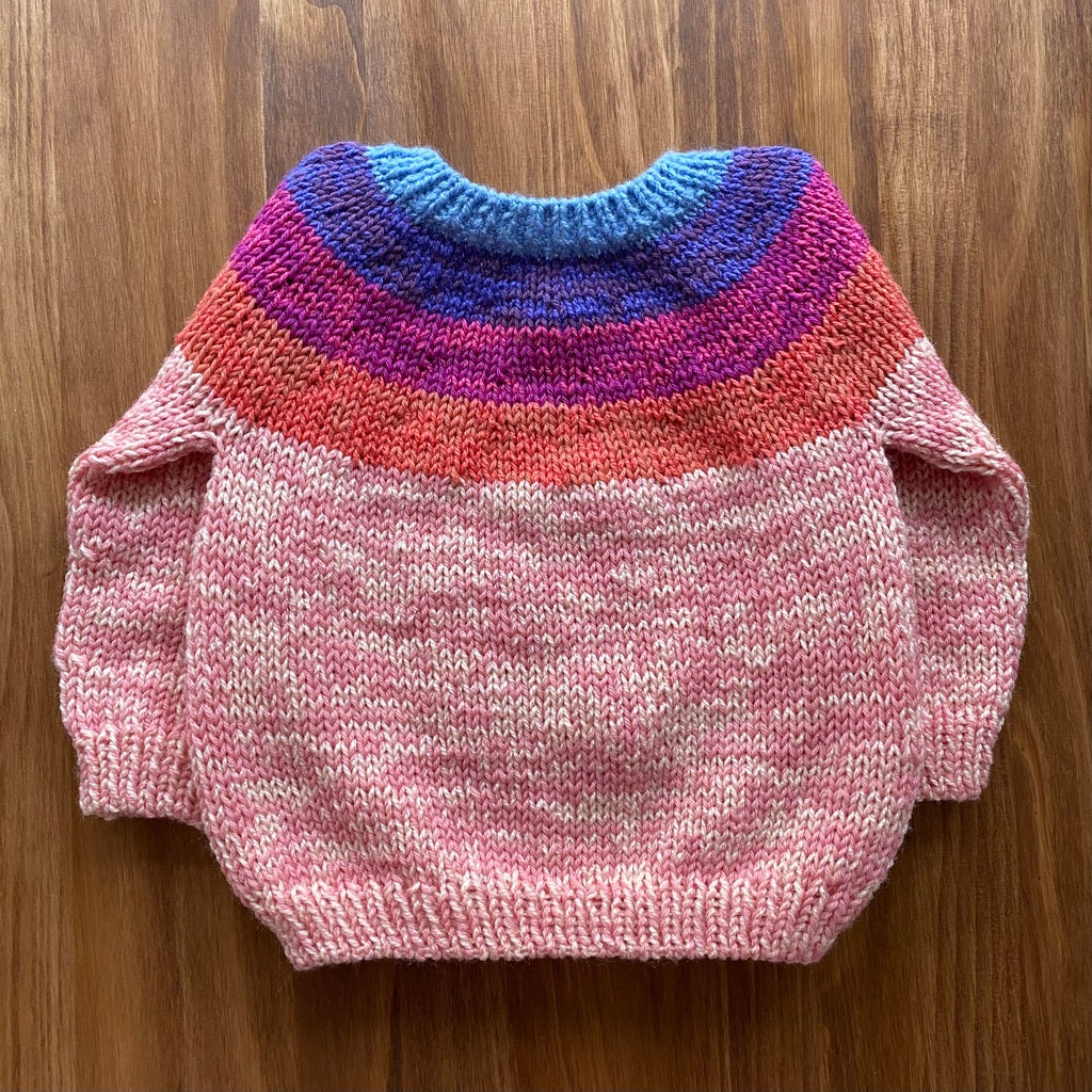 Patrón Sweater Arcoíris | Mini