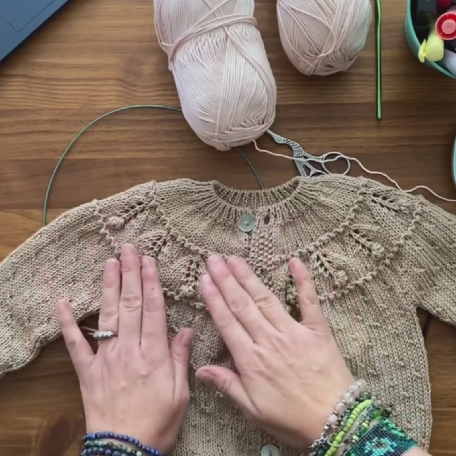Clase Cardigan Campanitas | Mini e Infantil